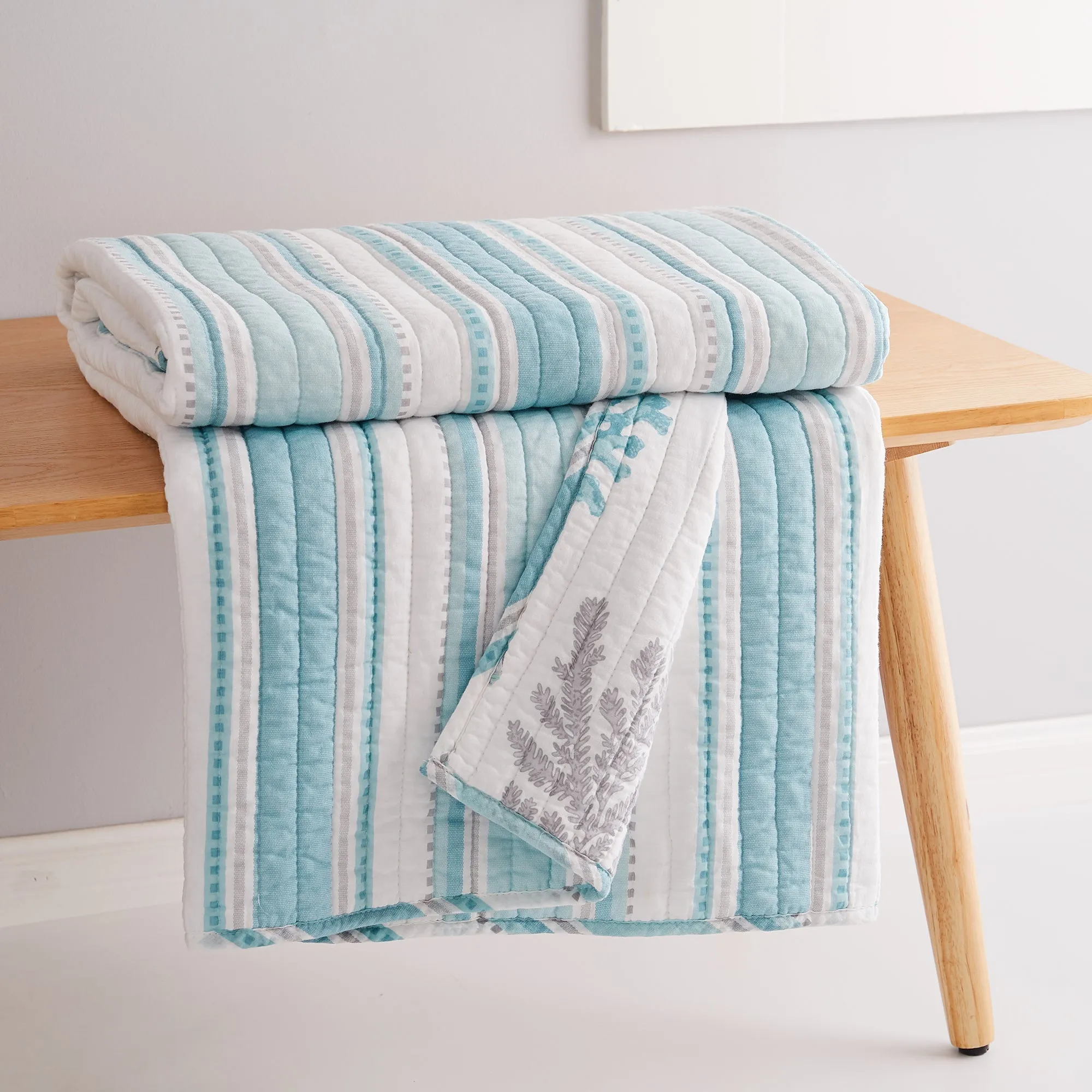Cape Coral Stripe Quilted Throw