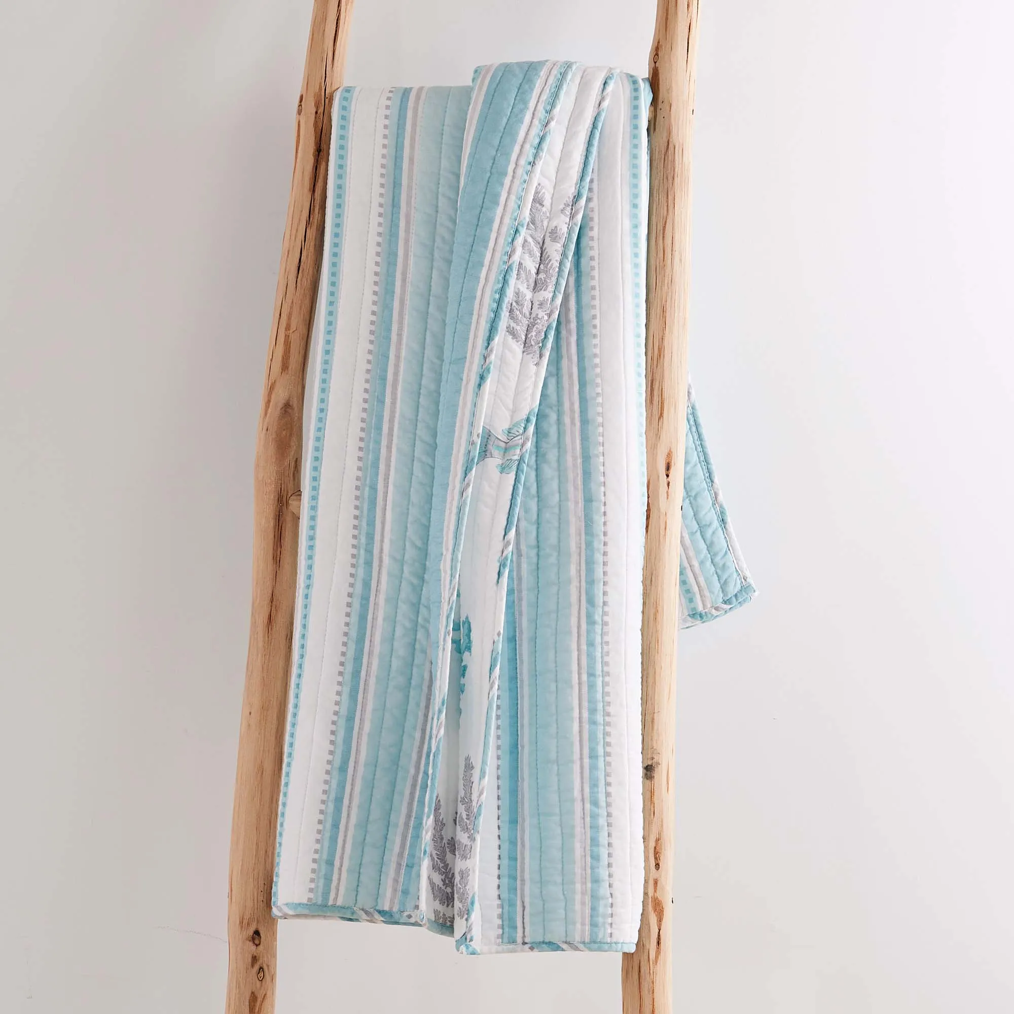 Cape Coral Stripe Quilted Throw