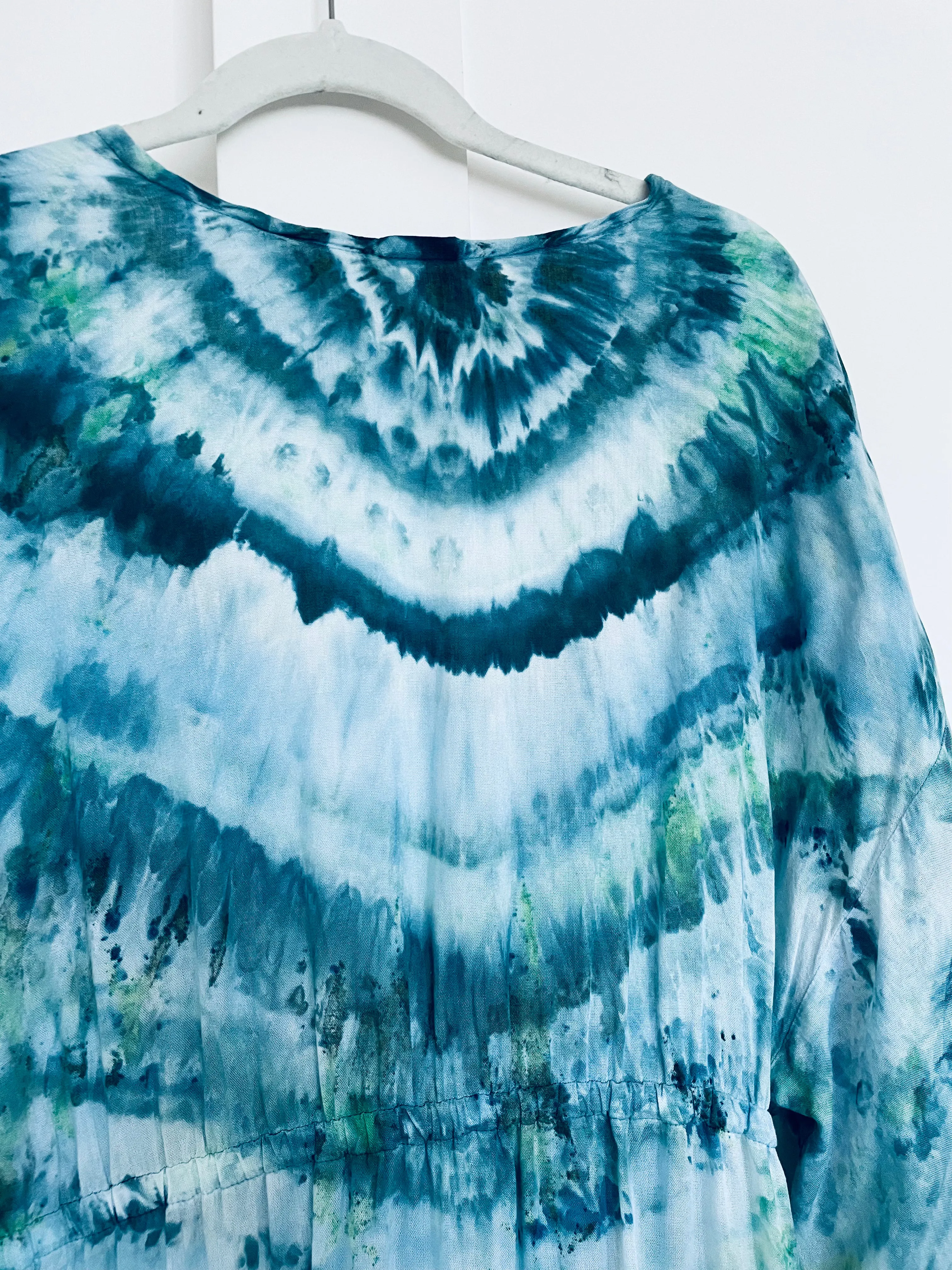 Large Water Tie Dye Duster
