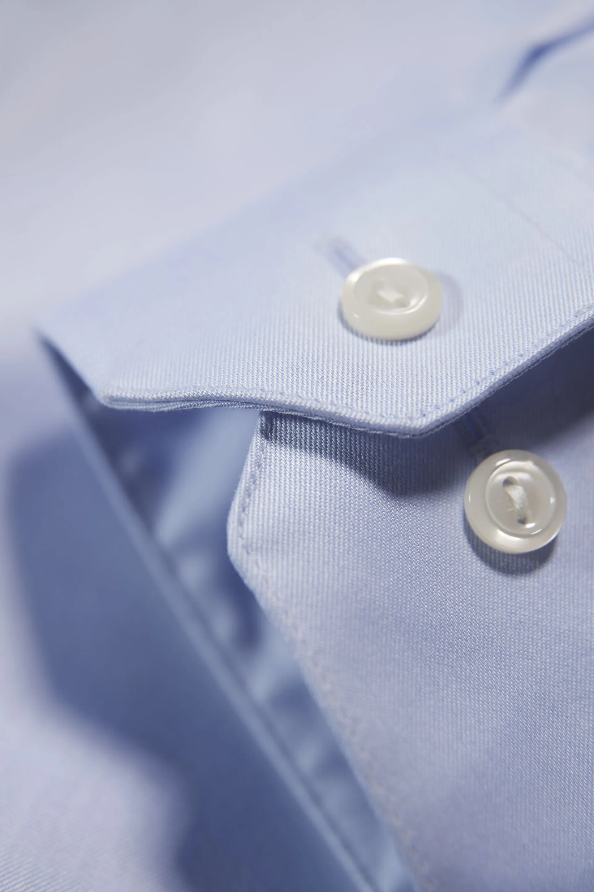 Lindbergh Plain Fine Twill Non Iron Stain Resistant Shirt | Light Blue