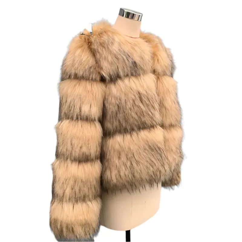Luxurious Women’s Faux Raccoon Fur Coat – Short Plush Fluffy Jacket for Winter Fashion