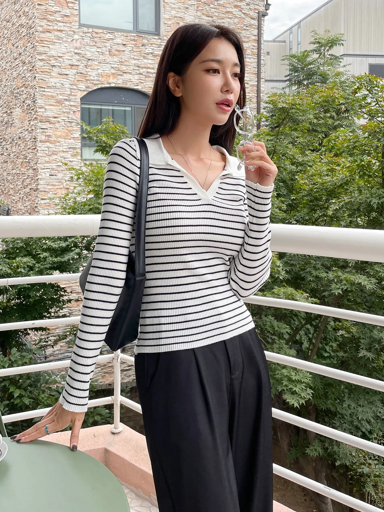 SHEIN DAZY Striped Pattern Ribbed Knit Sweater
