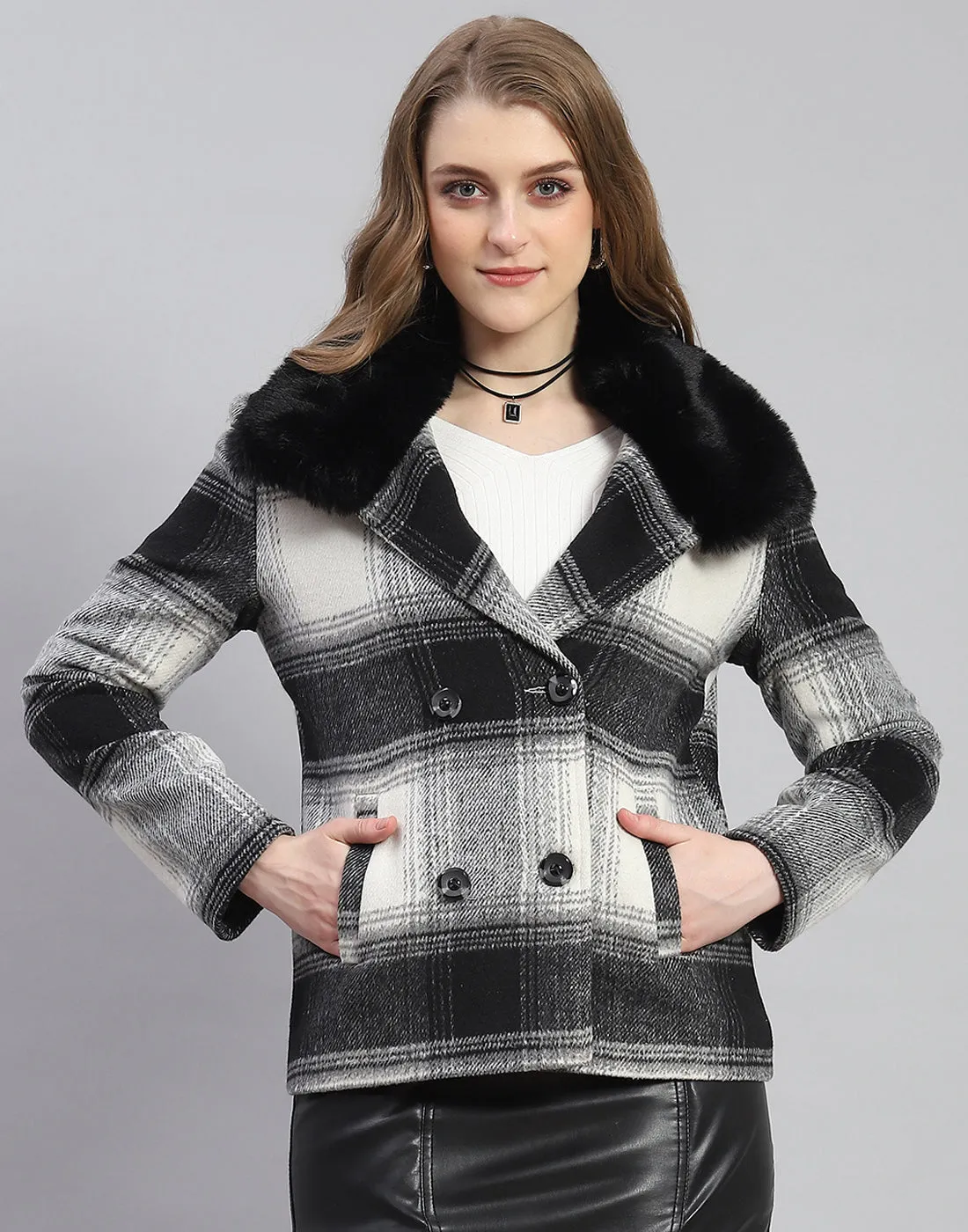 Women Black Check Collar Full Sleeve Coat